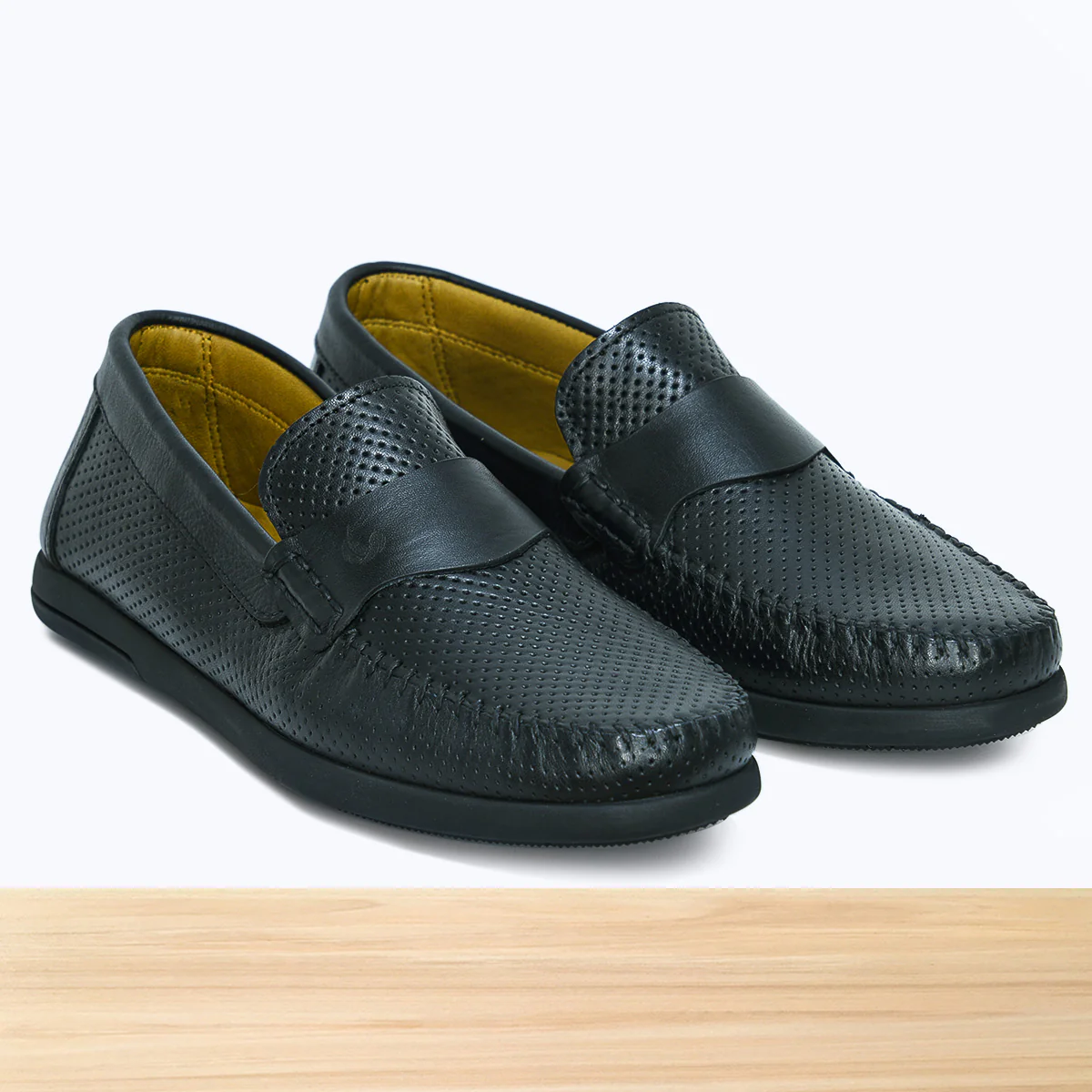 032 Nevon Noir - Image 3