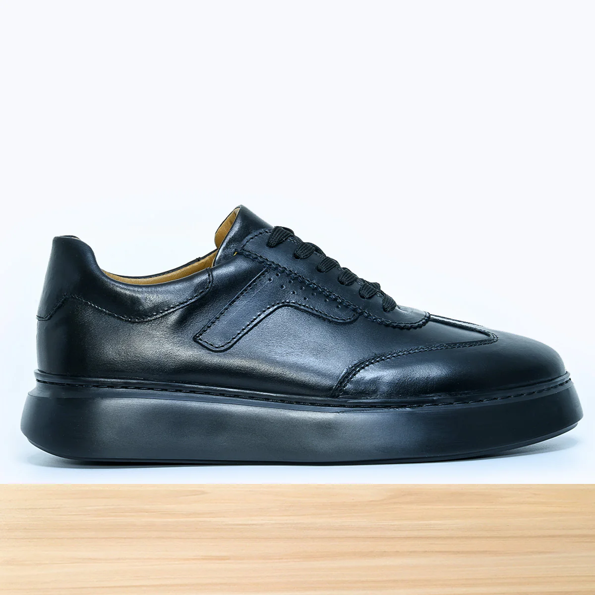 1028 Nesto Noir