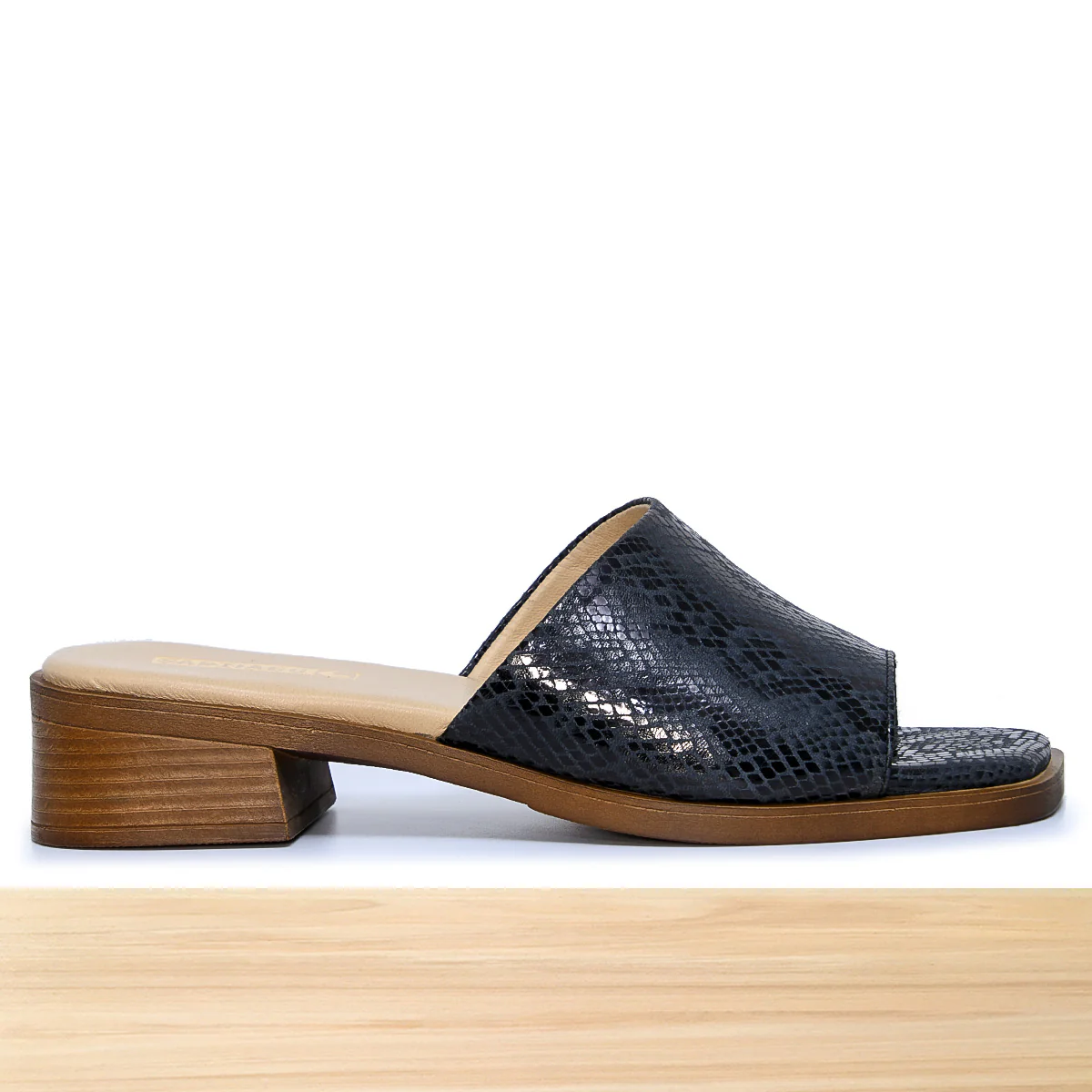 005F Emora Cuir Noir