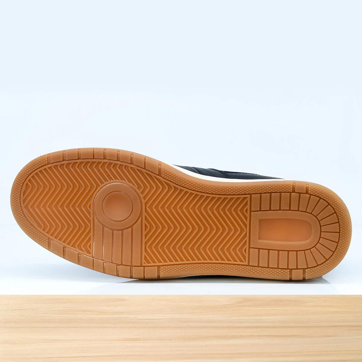 715 Amir Noir - Image 3