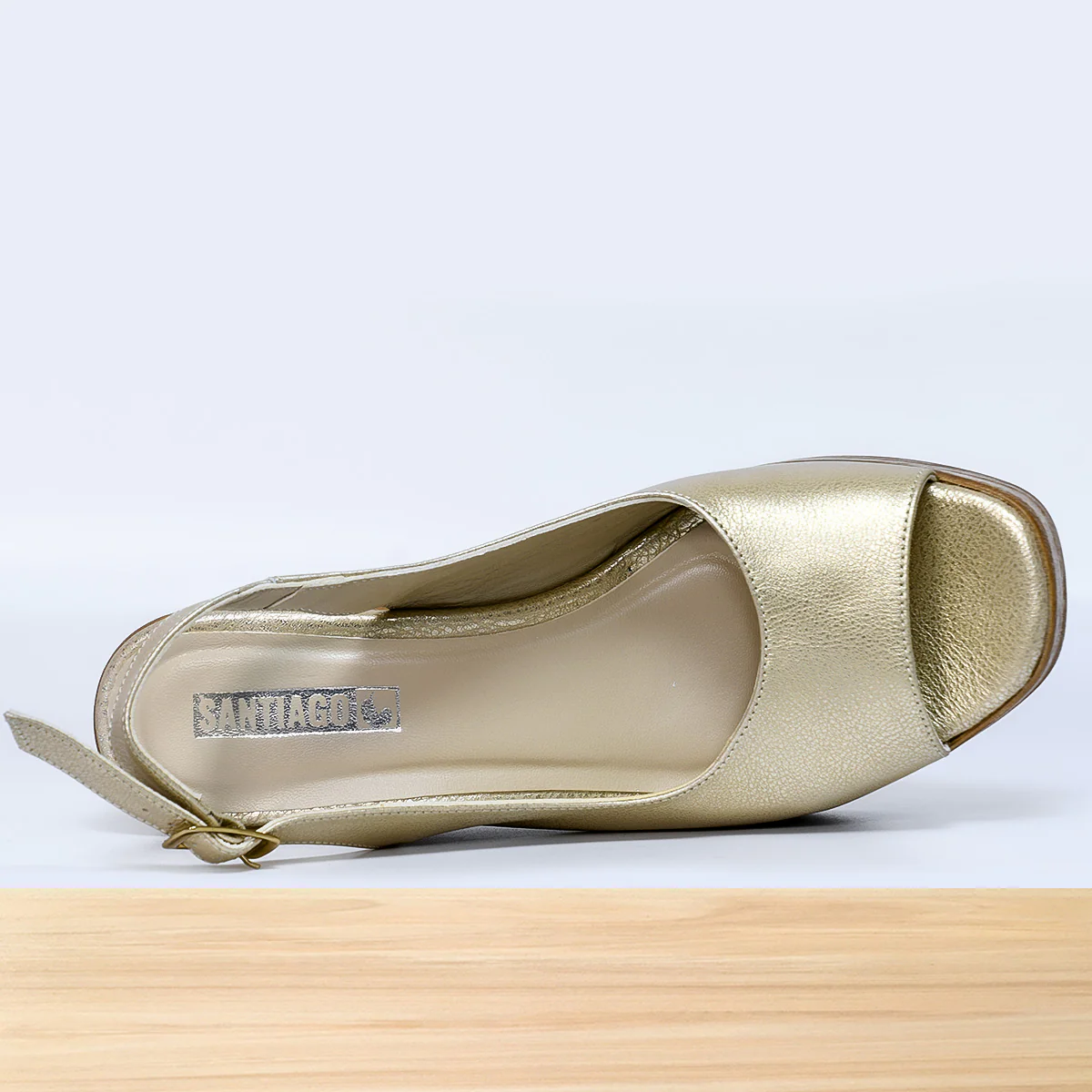 780f Arika en Cuir Doré - Image 3