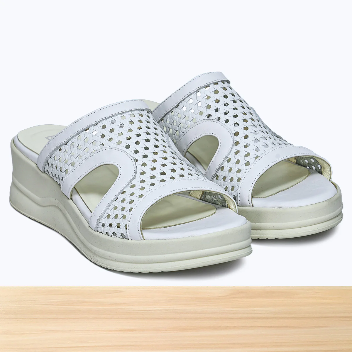 817F Olyra Cuir Blanc - Image 3